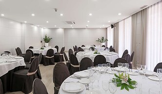 NH Castellón Mindoro Hotel