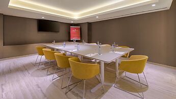 NH Collection Madrid Colón