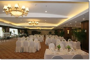 Beijing Continental Grand Hotel