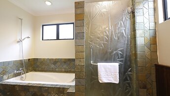 Cyberview Resort & Spa