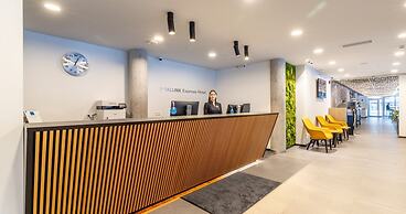 Tallink Express Hotel