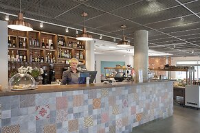 Tallink Express Hotel