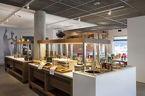 Tallink Express Hotel