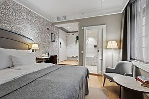 Home Hotel Bastion