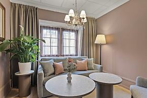 Home Hotel Bastion
