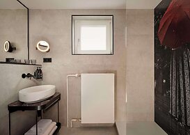 Radisson RED Berlin Kudamm