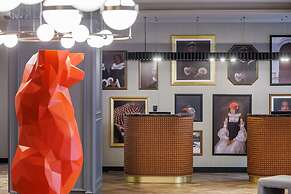 Radisson RED Berlin Kudamm