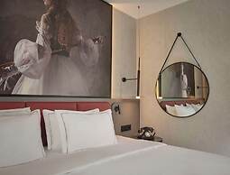 Radisson RED Berlin Kudamm