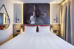 Radisson RED Berlin Kudamm