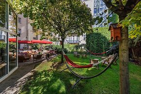 Radisson RED Berlin Kudamm