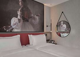 Radisson RED Berlin Kudamm