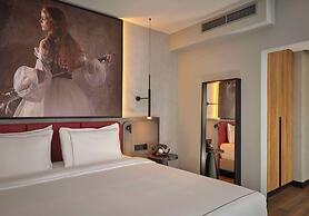 Radisson RED Berlin Kudamm