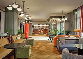 Radisson RED Berlin Kudamm