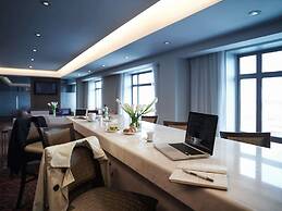 Pullman Hanoi Hotel