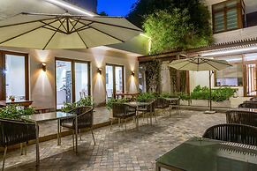 The Manor - New Delhi