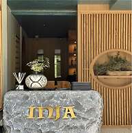 The Manor - New Delhi