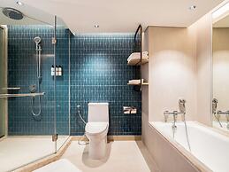 Pullman Phuket Karon Beach Resort