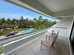 Pullman Phuket Karon Beach Resort