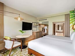 Pullman Phuket Karon Beach Resort