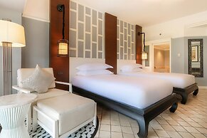 Pullman Phuket Karon Beach Resort