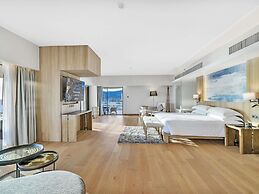 Pullman Phuket Karon Beach Resort