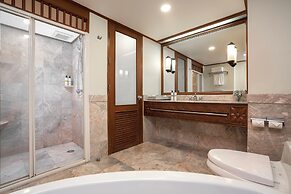 Pullman Phuket Karon Beach Resort