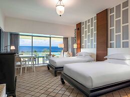 Pullman Phuket Karon Beach Resort