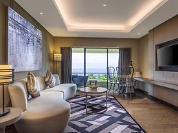 Pullman Phuket Karon Beach Resort