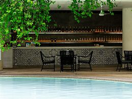 Pullman Phuket Karon Beach Resort