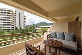 Pullman Phuket Karon Beach Resort