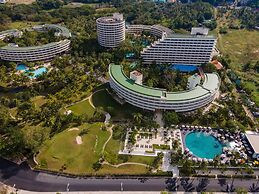 Pullman Phuket Karon Beach Resort