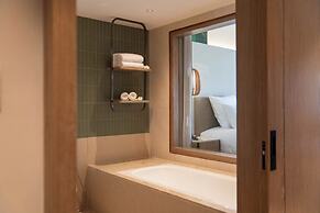 Pullman Phuket Karon Beach Resort