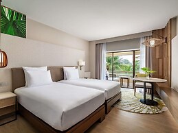 Pullman Phuket Karon Beach Resort