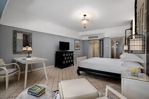 Pullman Phuket Karon Beach Resort