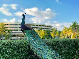 Pullman Phuket Karon Beach Resort