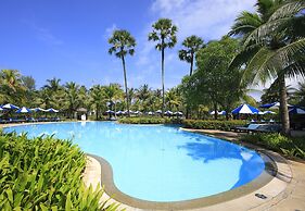 Pullman Phuket Karon Beach Resort