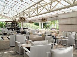 Pullman Phuket Karon Beach Resort