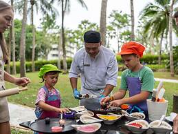 Pullman Phuket Karon Beach Resort