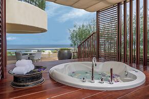 Pullman Phuket Karon Beach Resort