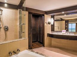 Pullman Phuket Karon Beach Resort