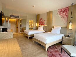 Pullman Phuket Karon Beach Resort