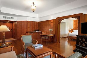 Pullman Phuket Karon Beach Resort