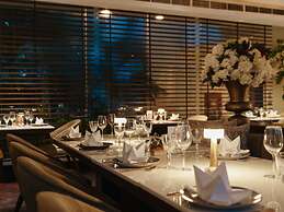 Pullman Phuket Karon Beach Resort