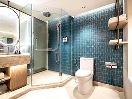 Pullman Phuket Karon Beach Resort