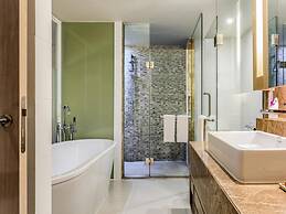 Pullman Phuket Karon Beach Resort