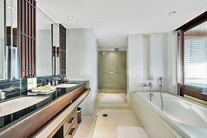 Pullman Phuket Karon Beach Resort