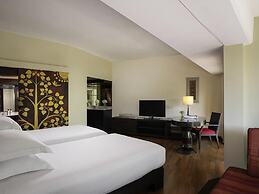 Pullman Phuket Karon Beach Resort