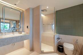 Pullman Phuket Karon Beach Resort