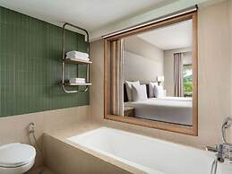 Pullman Phuket Karon Beach Resort