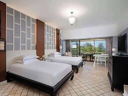 Pullman Phuket Karon Beach Resort